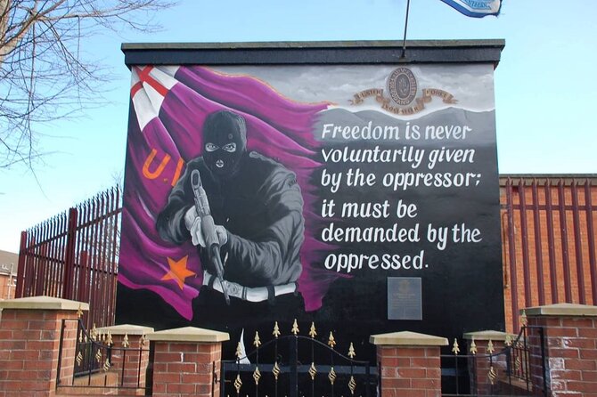2hours Republican & Loyalist Mural Black Taxi Tour from Belfast - The Peace Walls and Their Meaning