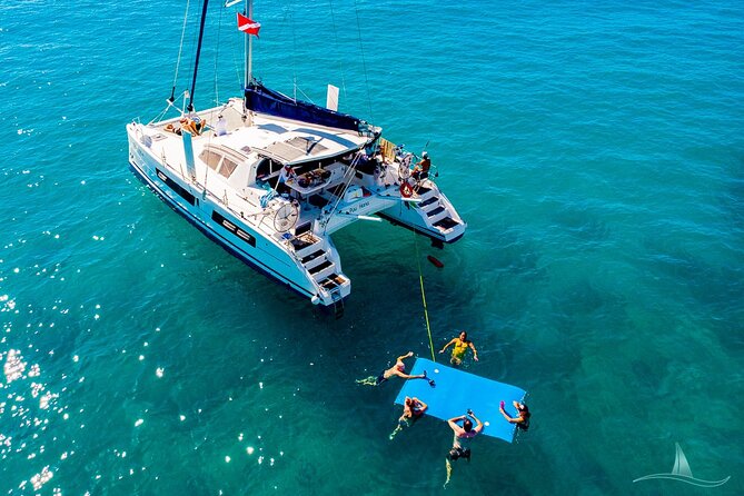 2hr Luxury Private Sailing Catamaran for 7-12 People - Experience an Exclusive 2-Hour Luxury Private Sailing Catamaran in Oahu
