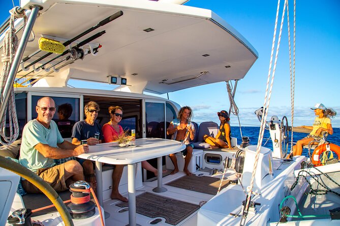 2hr Luxury Private Sailing Catamaran in Waikiki for 1-6 People - Pricing and Booking Considerations