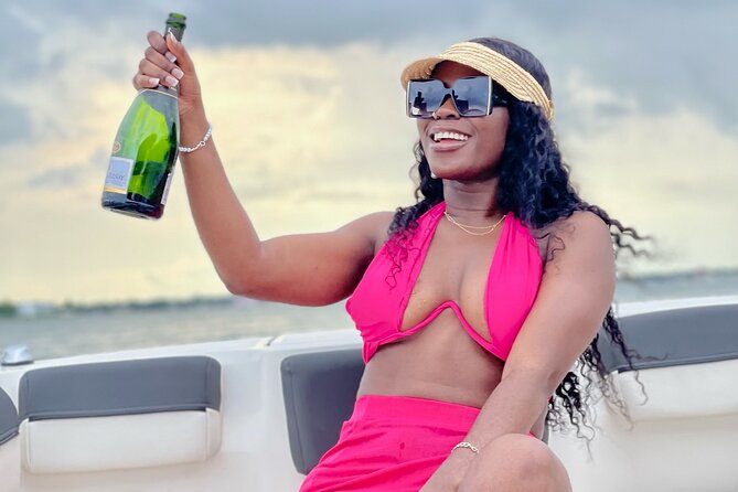 2Hr Private Boat Tour Miami Beach, Captain & Champagne, & Sandbar - Captains and Guides Who Make the Difference