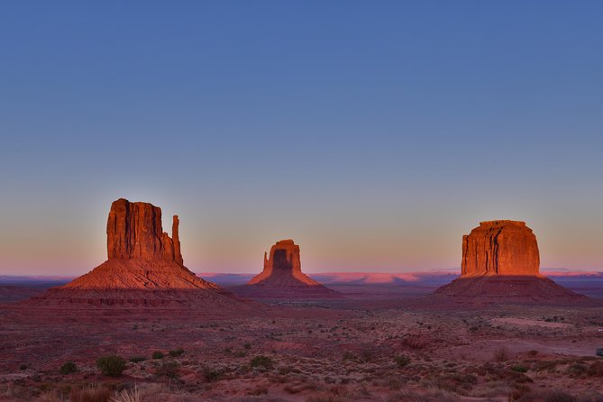 3.0 Hours of Monument Valley's Sunrise or Sunset 4×4 Tour - Exploring Hidden Gems: Suns Eye Arch and Big Hogan