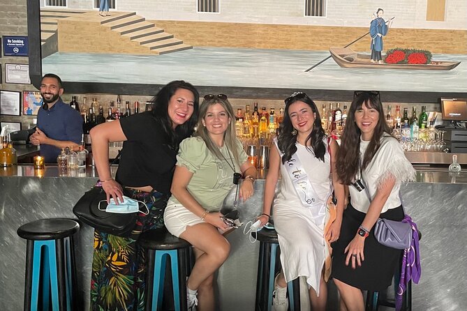 3.5 Hour Private SATC Hotspots Guided Tour - Visiting Buddakan and Its Significance