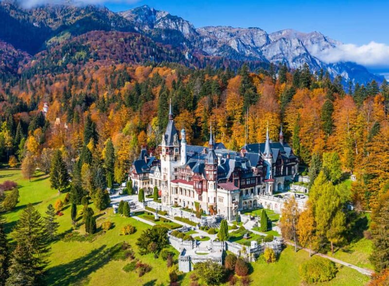 3 Castles Tour Bucharest: Peles, "Wednesday" & Dracula - Bran Castle: The Dracula Legend Comes Alive