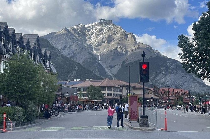 3 Day Banff National Park Johnston Canyon Voyage Car Tour - Pricing and Whats Included