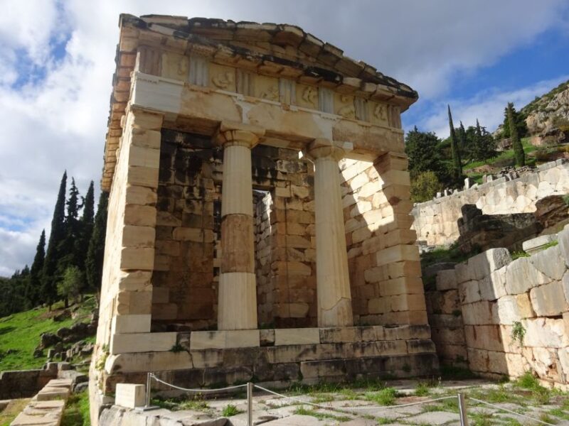 3-Day Delphi & Meteora Tour with guide,tickets,hotel pick up - Key Points