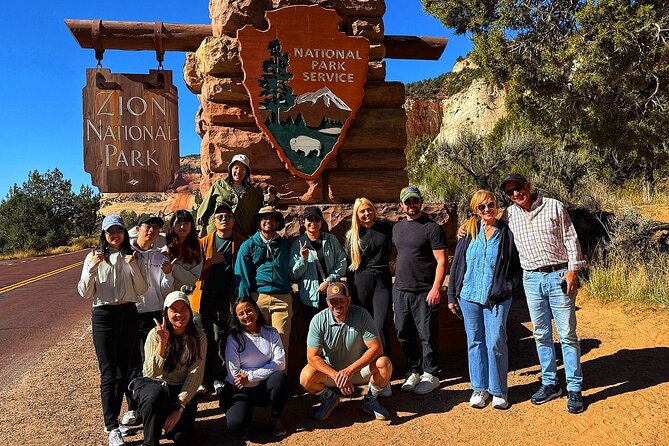 3 Day LA to Vegas: Grand and Antelope Canyon, Zion, Death Valley - Exploring the Iconic Lower Antelope Canyon