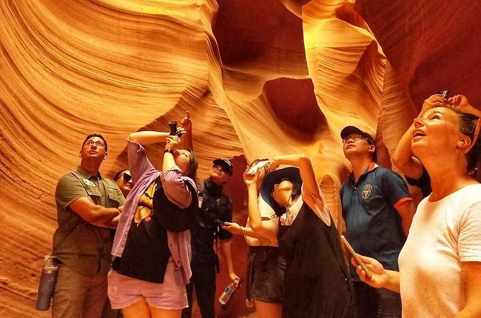 3 Day LA to Vegas: Grand and Antelope Canyon, Zion, Death Valley - Visiting Seligman and the Route 66 Heritage