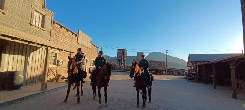 3-day pack: Horseback adventure in the Tabernas Desert - Discover the 3-Day Horseback Adventure in the Tabernas Desert