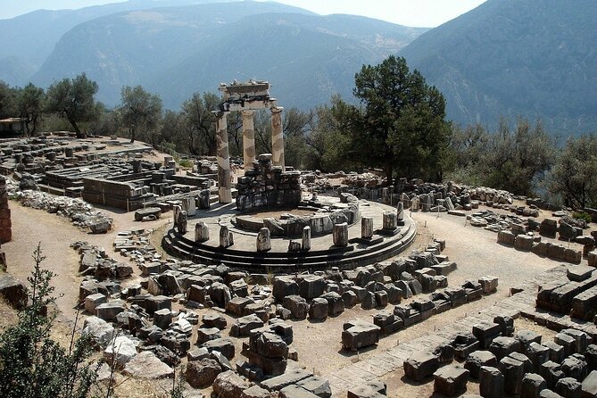 3 Day Private Tour in Olympia, Delphi & Monasteries of Meteora - Visiting the Ancient Olympic Site of Olympia