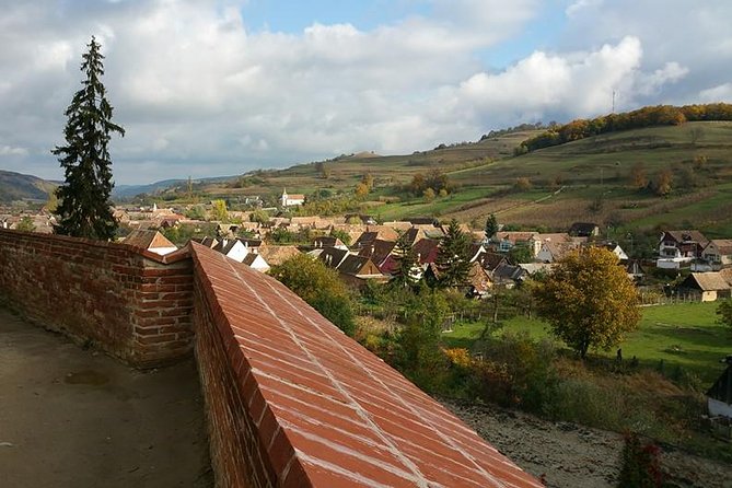 3-Day Private Tour of Medieval Transylvania from Bucharest - The Experience of Guides and Tour Pacing