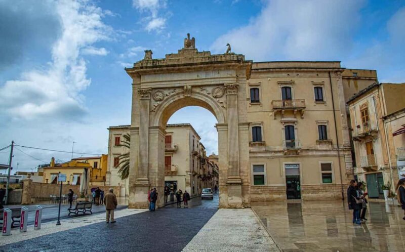 3-day private tour of Sicily: Syracuse, Noto, Modica, and Marzamemi - Activity Schedule and Pace
