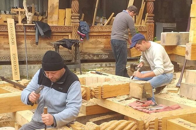 3 Day Tour of Maramures - Day 2: Monasteries, Weaving, and Local Artisans