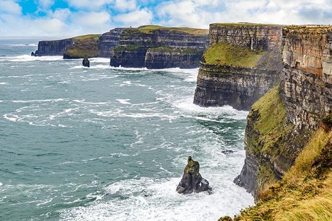 3-Day West Coast Explorer from Dublin Including Admission - Clifden and the Sky Road Experience