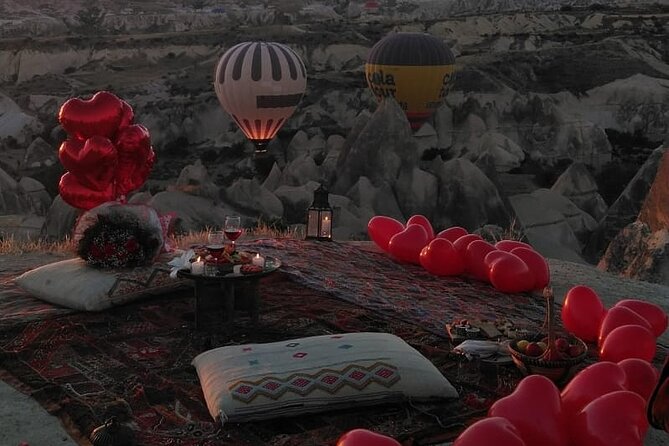 3 Days Cappadocia Tour From Istanbul With Optional Balloon Ride - Urgup’s Cave Hotels and Wineries