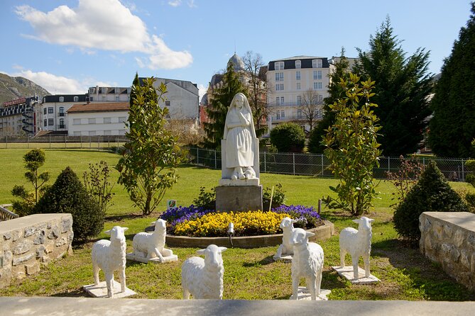 3 days in Lourdes a Journey of Faith and Renewal - Optional Dinner and Additional Costs