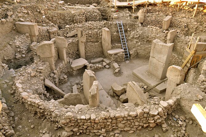 3 Day's Tour to Nemrut Mountain and Gobeklitepe - The Archaeological Marvel of Göbekli Tepe
