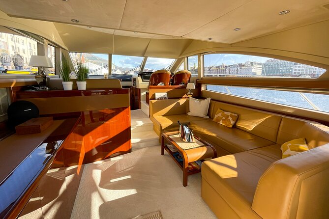 3 h private yacht-cruise around Bergen - Explore Bergen from the Water in Style on a 3-Hour Private Yacht Cruise