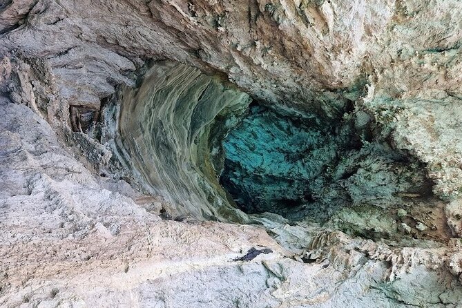 3 Hour Capri Private Boat Tour - Exploring Capri’s Top Stops: From the White Grotta to Villa Malaparte