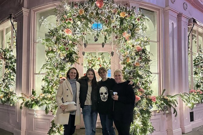 3-Hour Christmas Lights and Markets London Taxi Tour - Chelsea and Kensington’s Upscale Christmas Displays