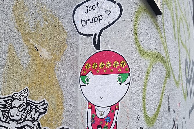 3-Hour Cologne Street Art Bike Tour in Small Group with Guide - Practical Details: Bicycles, Helmets, and Weather Preparedness