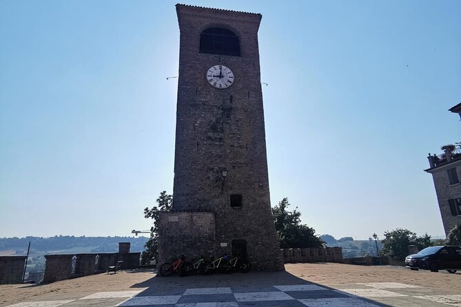 3 Hour E-bike Tour with Parmesan and Balsamic Vinegar - What Makes the E-Bike Experience Unique