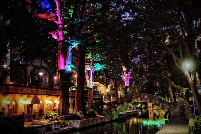 3 hour Enchanted River Lights Night Walk San Antonio Texas - Interactive Elements and Local Stories