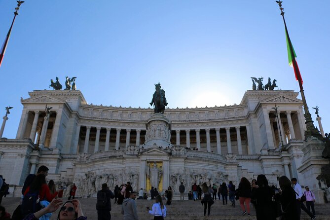 3 hour Golf Cart tour of Rome with Gelato - Visiting the Trevi Fountain and the Spanish Steps