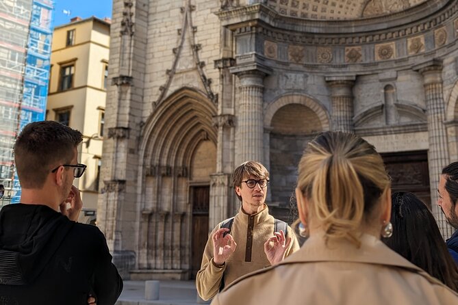 3-Hour Gourmet Tour of the Presquîle in Lyon - Admiring the Iconic Eglise Saint Nizier
