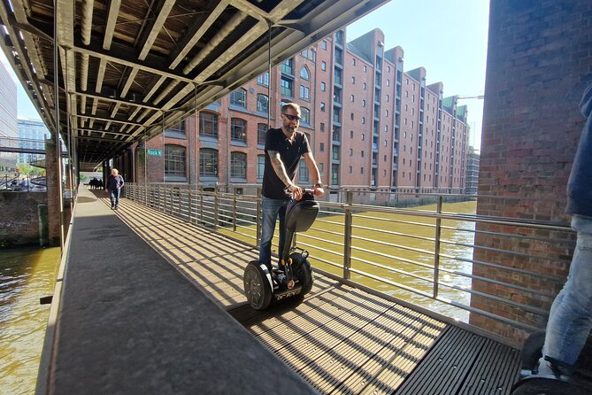 3 Hour Guided Hamburg Segway Tour - Navigating the Route: Landmarks and Local Flavors