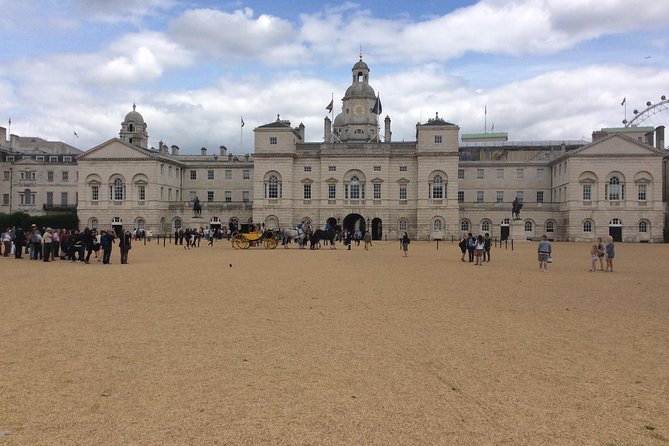 3 Hour Guided Private Walking Tour: The Best of London - The Guides and Their Praised Expertise