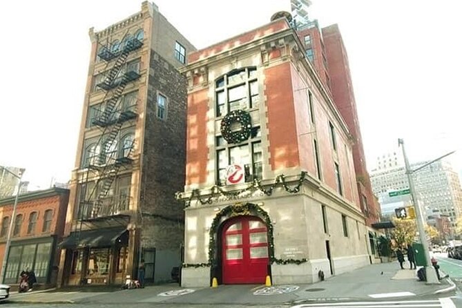 3 Hour NYC Private Limousine Tour - Iconic Landmarks: From Times Square to Brooklyn Bridge