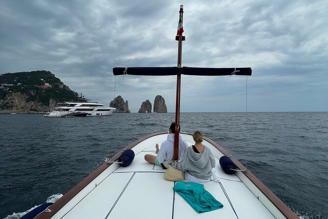 3 hour private boat tour on the island of Capri - What the Tour Includes and Excludes