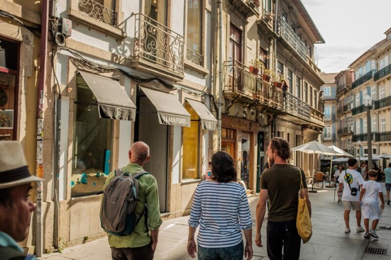 3-hour private guided walking tour of the BEST of Porto - Accessibility and Practical Tips for Participants