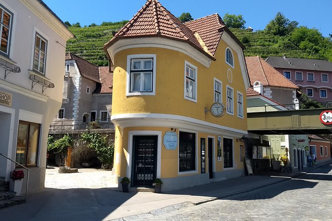 3-Hour Private Hiking Tour to historic places around Spitz in Wachau Valley - What Sets This Tour Apart from Other Wachau Activities