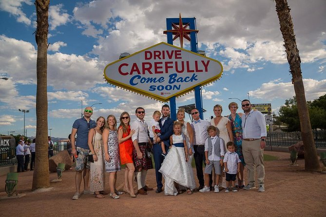 3 Hour Private Limo Photo Tour - An Exclusive 3-Hour Private Limo Photo Tour in Las Vegas