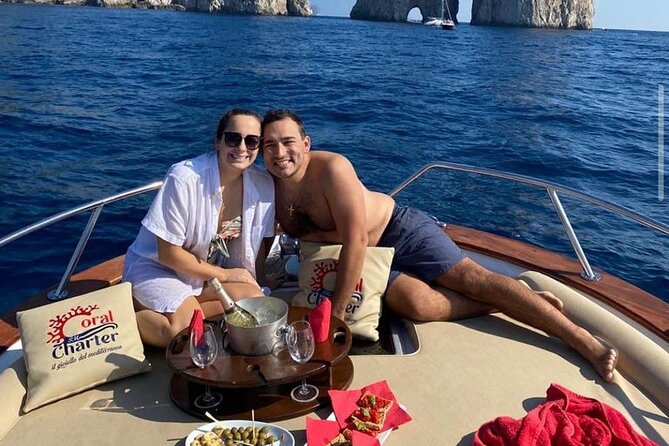 3-Hour Private Sunset Boat Tour in Sorrento - All-Inclusive Snacks, Drinks, and Prosecco