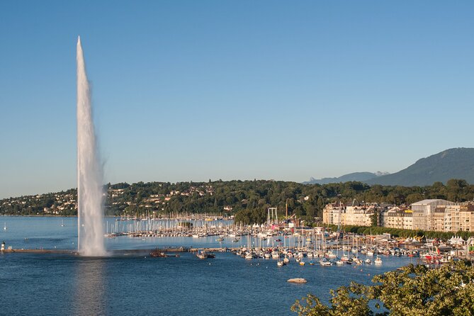 3-Hour Private Walking Tour in Geneva - Tour Guide Expertise and Customer Satisfaction