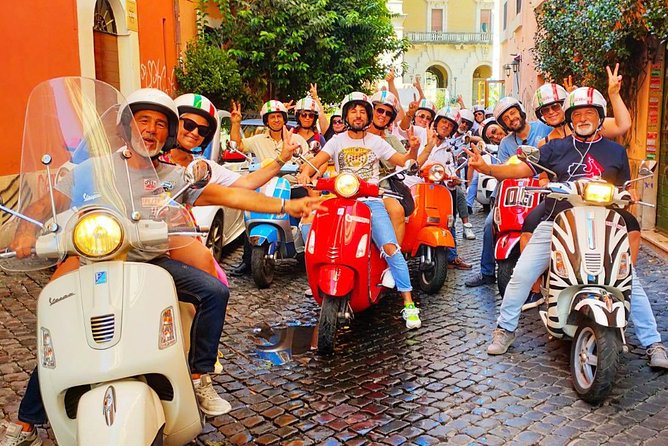 3-Hour Rome Small-Group Sightseeing Tour by Vespa - Discovering Rome’s Main Squares and Historic Streets
