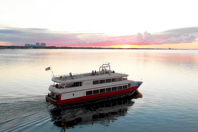 3 Hour Sunset Dinner Cruise by Solaris Yacht in Miramar Beach - Live Music and Entertainment Aboard Solaris Yacht