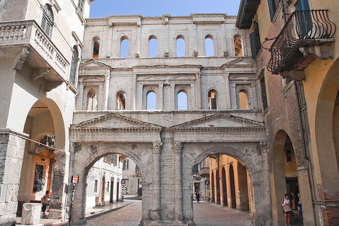3 Hour Walking tour of Verona and Arena - The Role of the Licensed Guide and Included Tickets