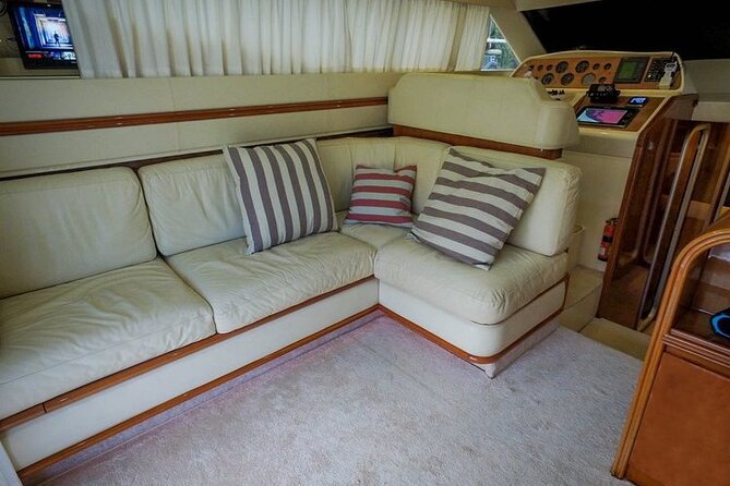 3 Hour Xpu-Ha - 47' Azimut, Tulum, Playa del Carmen, Riviera Maya - Xpu-Ha: A Secluded Caribbean Beach Paradise