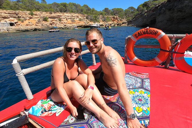 3 Hours All Inclusive Boat Trip Ibiza - Onboard Entertainment and Amenities