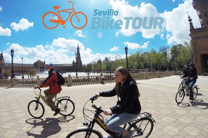 3 hours Bike tour all over Sevilla - Torre del Oro: A Muslim-built Watchtower