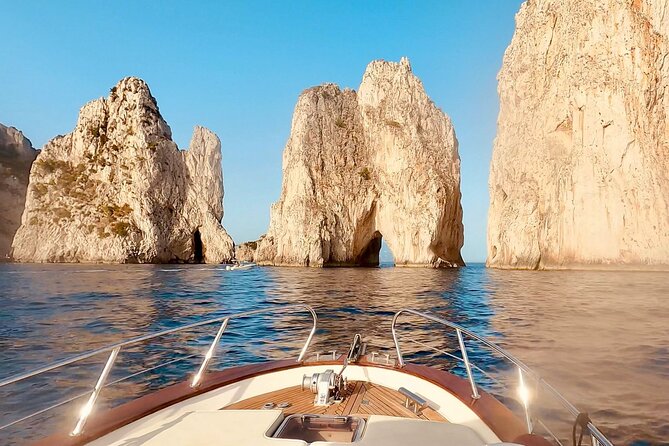 3 hours Comfortable Capri Private Tour by Boat - Starting Point and Logistics for a Smooth Experience