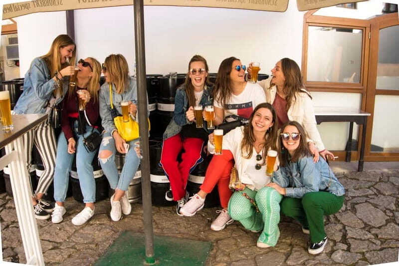 3 hours guided beer experience in a small group - Discover Prague’s Best Beers and Historic Highlights in Just 3 Hours