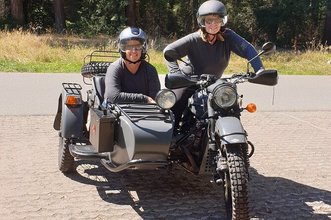 3 Hours itinerary between Amsterdam & Utrecht: The Heart Of Holland In A Sidecar - Forest Walks and Rural Farm Life