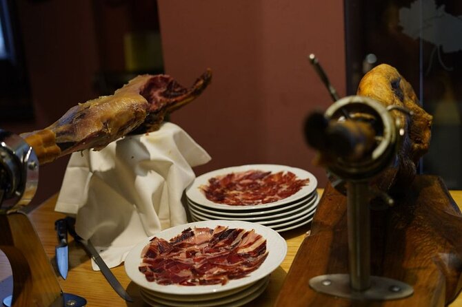 3 Hours Malaga Tapas Crawl Tour by Food Lover Tour - Practical Tips and Considerations