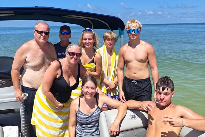 3 Hours Pontoon Private Boat Tour - Key Points