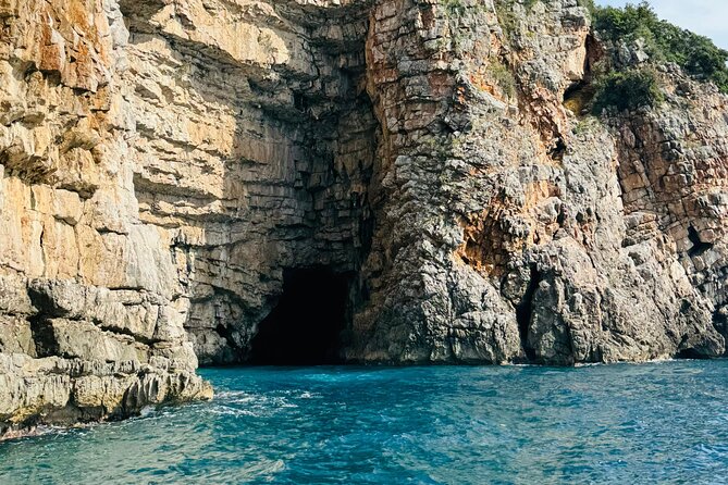 3 Hours Private Blue Cave Adventure (Free Drinks) - Comfort and Convenience Onboard