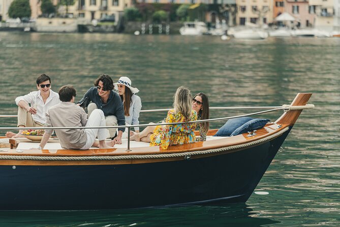 3 hours Private Boat Tour on Lake Como Bellagio - Key Points